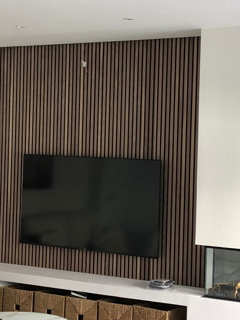 revestimiento con panel salón